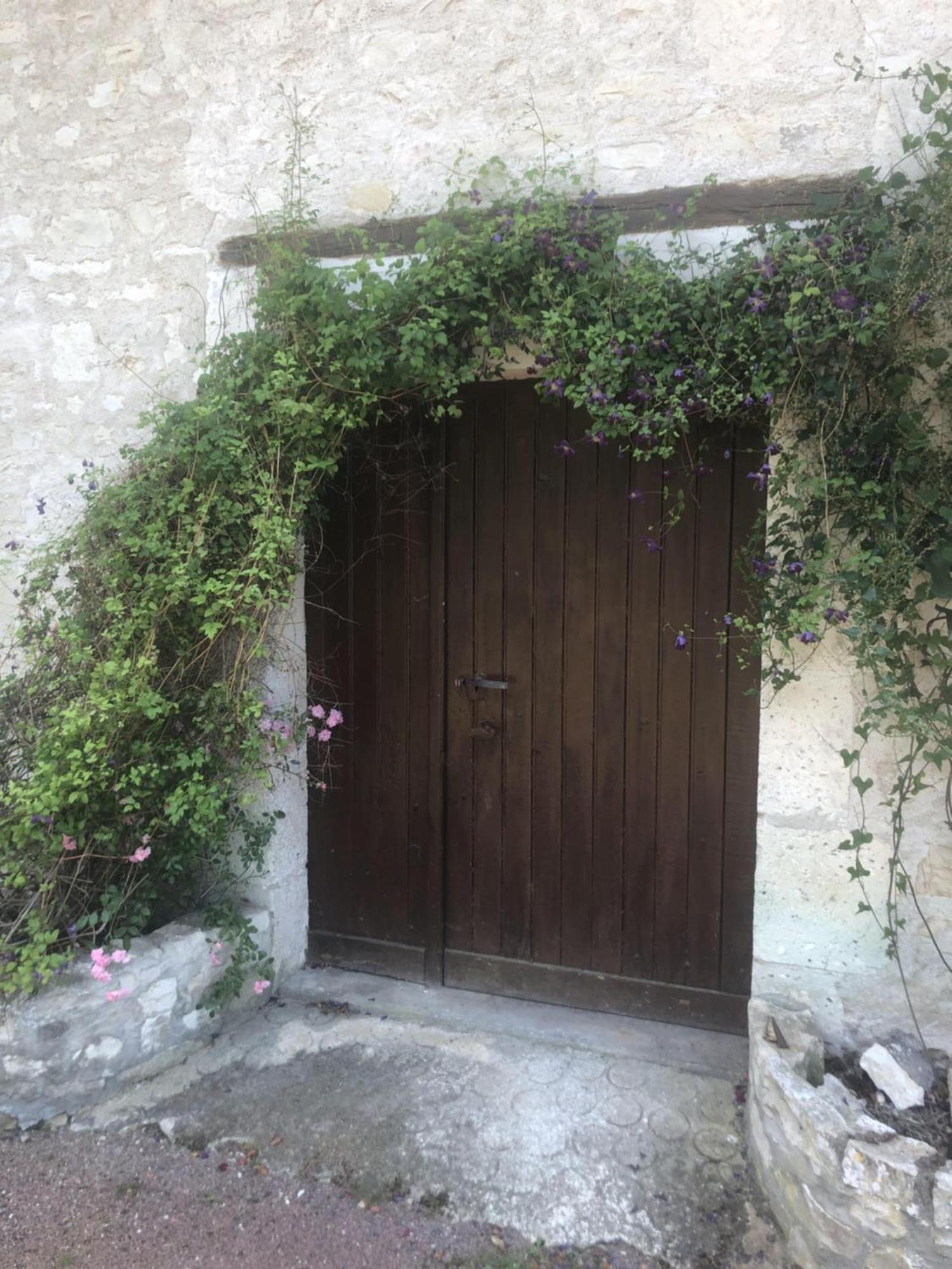 مبيت وإفطار The Cool Lounge A Coulonges - Charente المظهر الخارجي الصورة